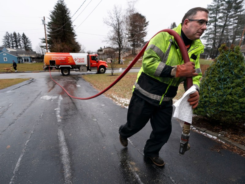 Heating oil delivery