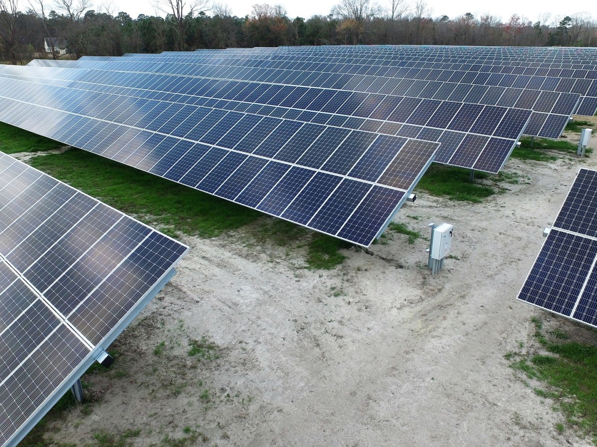 N.C. regulators approve controversial Duke Energy plan that lets large customers chip in for solar projects